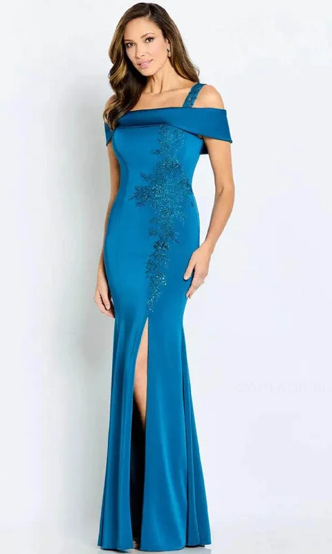 Price Smash Cameron Blake CB115 - Cold Shoulder Fitted Formal Gown