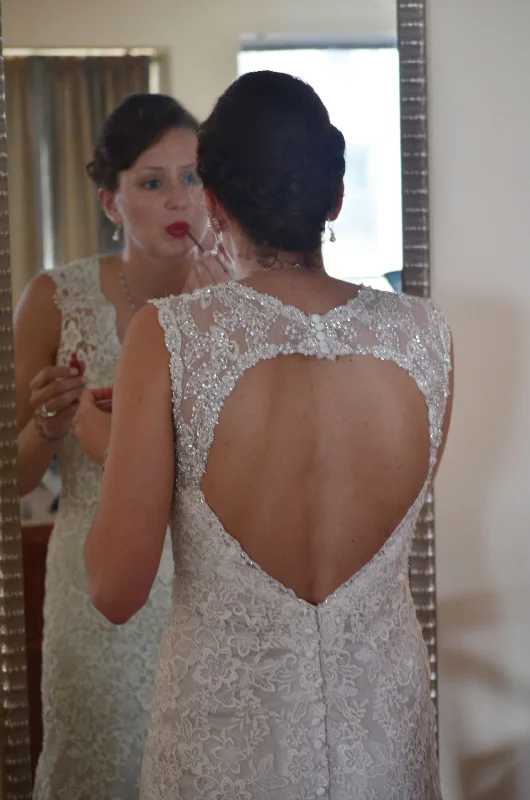 Sneak Peek Sale Allure Bridals 9104