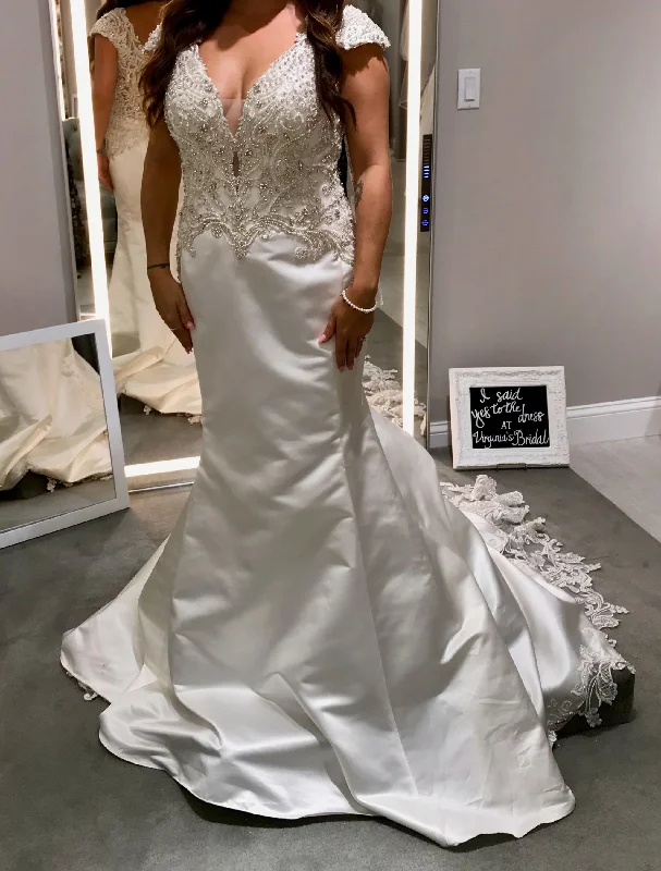 Price Rollback Maggie Sottero Gibson - 9SS092