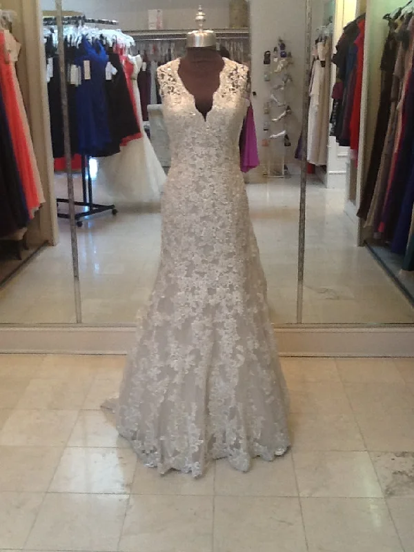 Extra Savings Allure Bridals 9104