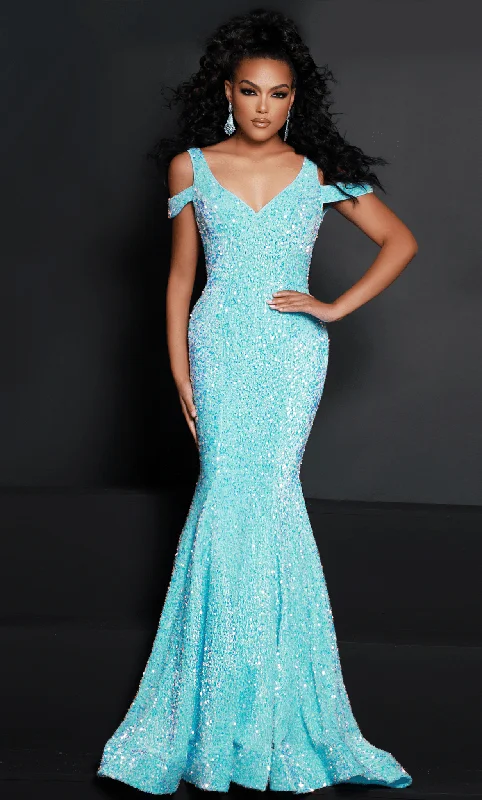 Year-End Sale Johnathan Kayne 2678 - Scoop Back Mermaid Evening Gown