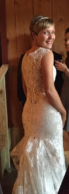 Fantastic Offers Allure Bridals 9068