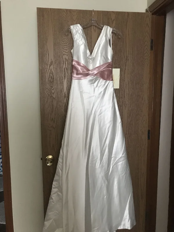 Closeout Alfred Angelo CH-5429