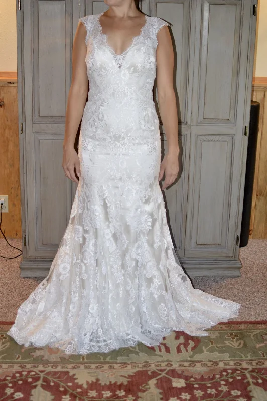 Can't Miss Allure Bridals 9068