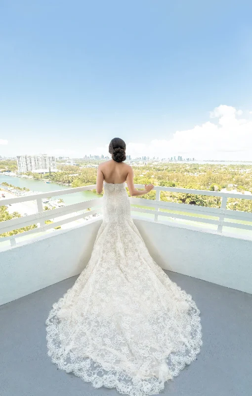 Huge Discounts Monique Lhuillier Auden