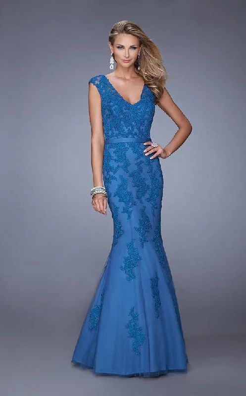 Fantastic Deals La Femme Floral Fitted Cap Sleeves Evening Gown