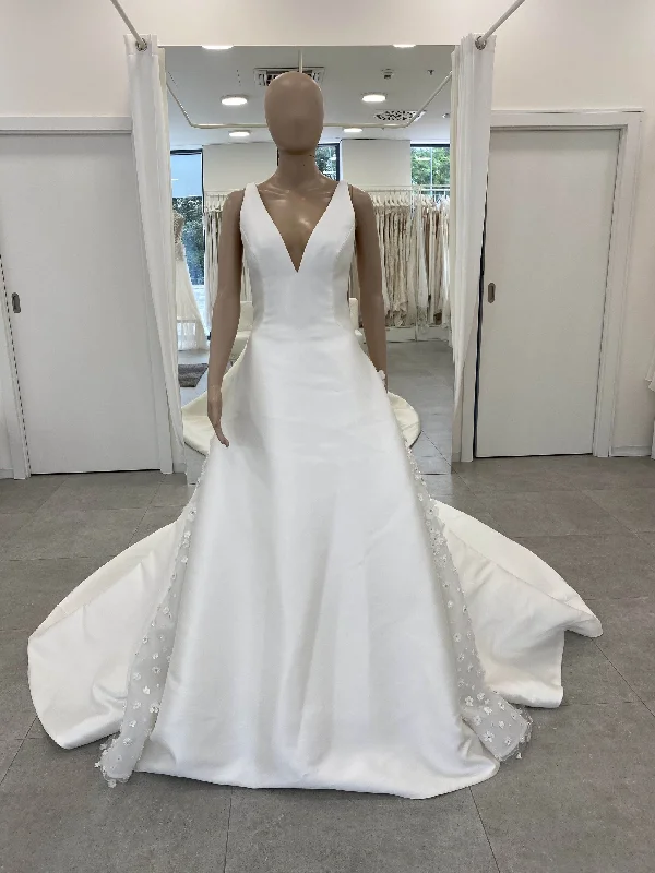 Exclusive Online Offer Pronovias Atelier Pronovias CASTEL