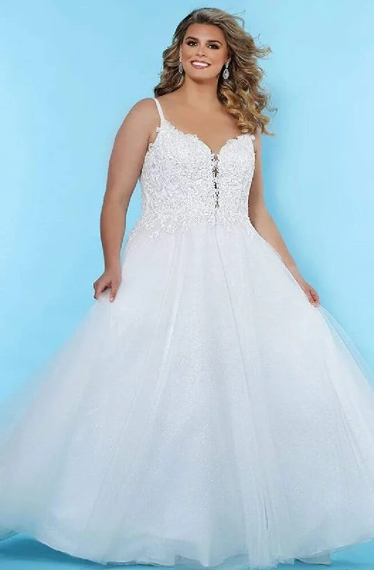 Amazing Deals Sydney's Closet - SC5239 Appliqued V-Neck A-Line Dress