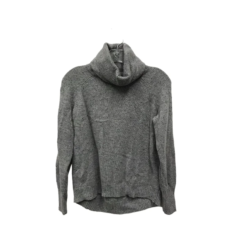 Clearance Sale Sweater By C And C  Size: S