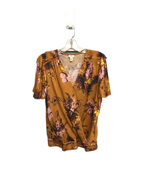 Don’t Miss Out Top Short Sleeve By Tiny  Size: M