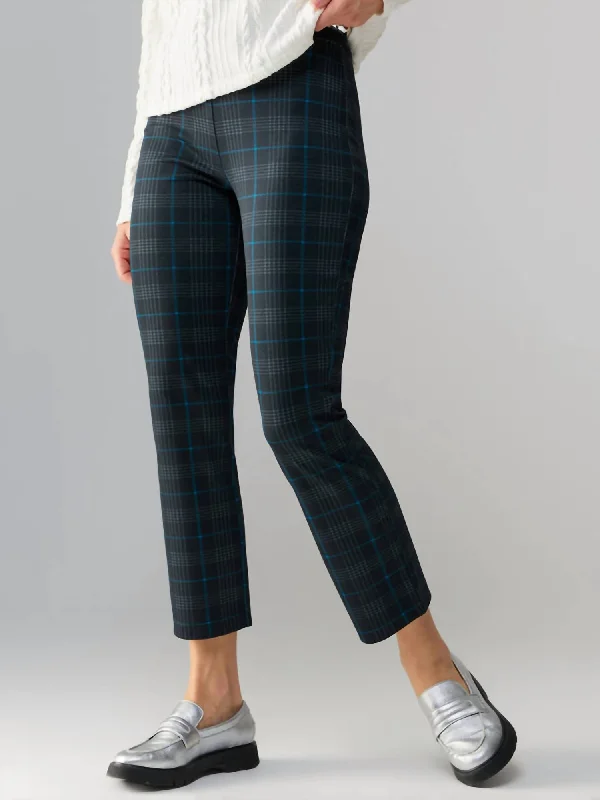 Carnaby Kick Crop Pant In Blue Moon