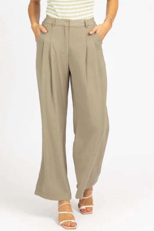 Pintuck Pleated Trouser In Olive