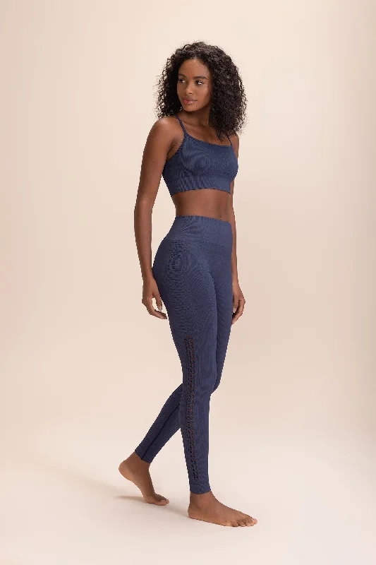 Markdowns Explore Seamless Leggings