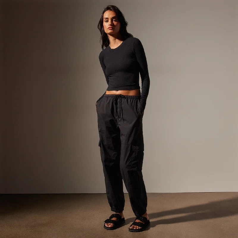 Seasonal Clearance Stretch Poplin Cargo Pant - Black