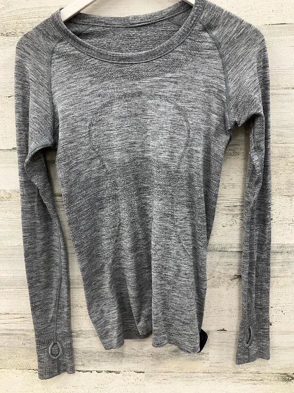Anniversary Sale Athletic Top Long Sleeve Crewneck By Lululemon In Grey, Size: 6