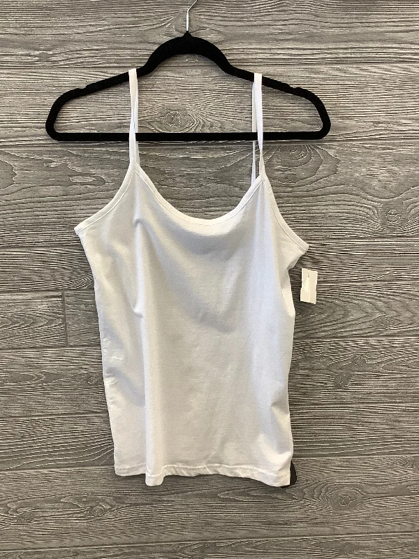 Sale Event Tank Top By Bobbie Brooks In White, Size: M