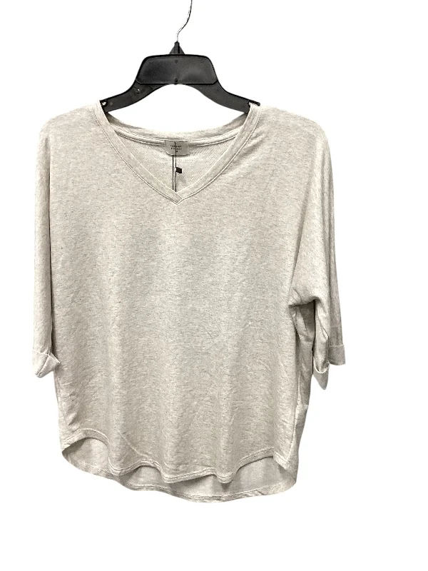Discount Deals Top 3/4 Sleeve By Common Threads In Grey, Size: M