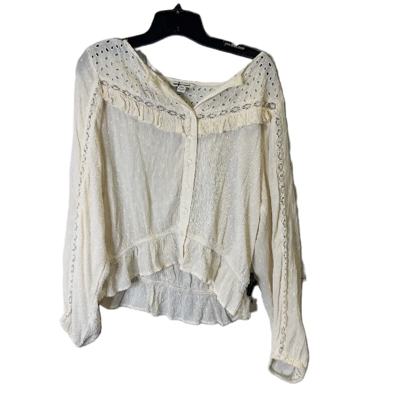 Top Long Sleeve By American Eagle In Cream, Size: L