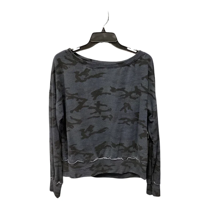 Daily Deals Top Long Sleeve By Sundry In Camouflage Print, Size: Xs