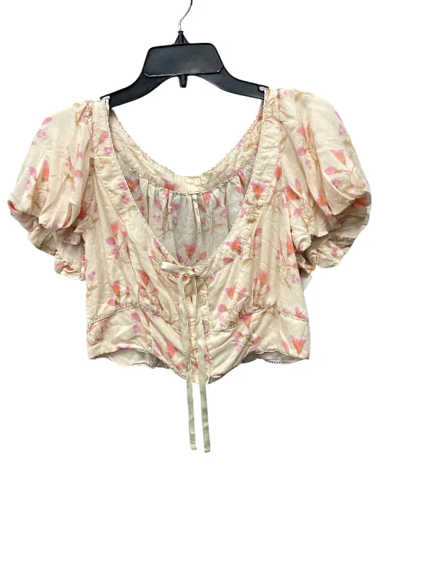 Overstock Top Short Sleeve By Free People In Floral Print, Size: L