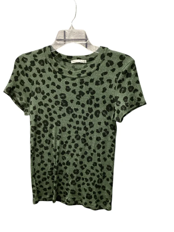 Sneak Peek Sale Top Short Sleeve By Michael Stars In Green, Size: Onesize