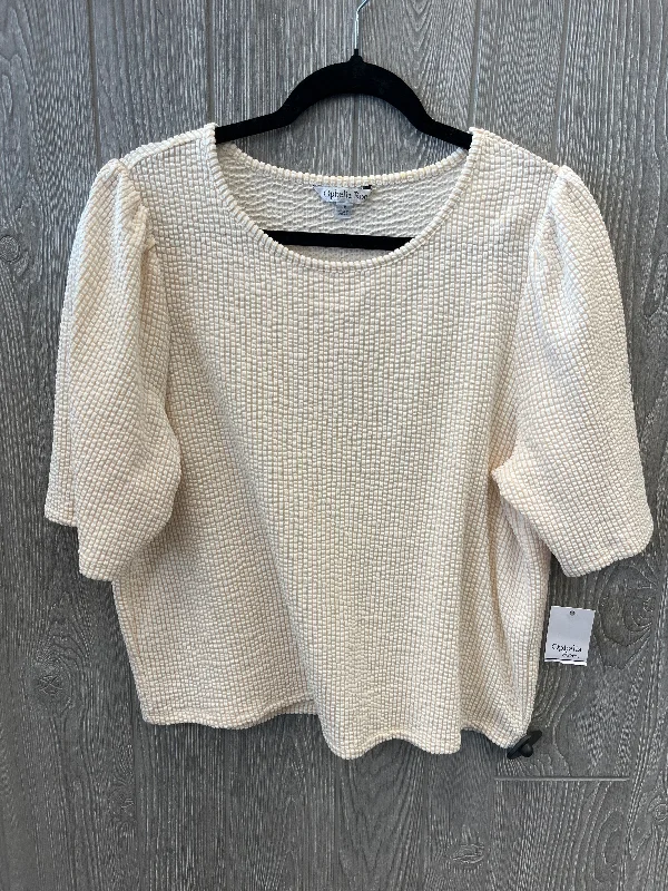 Low Prices Top Short Sleeve By Ophelia Roe In Beige, Size: 1x