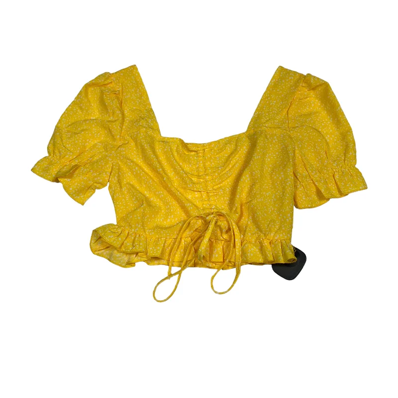 Price Fest Top Short Sleeve By Shein  Size: S