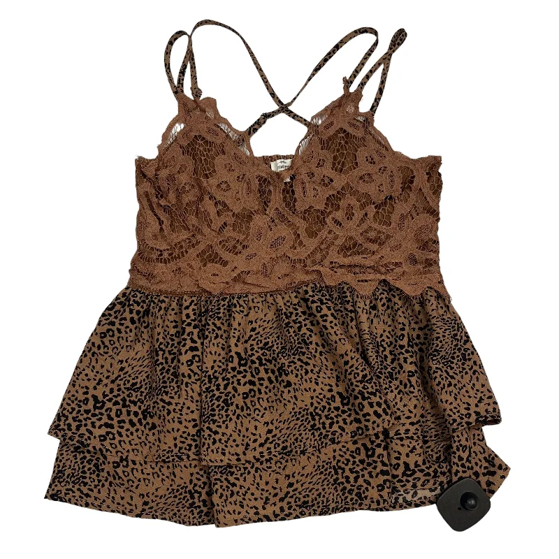 Huge Discounts Top Sleeveless By Entro  Size: M